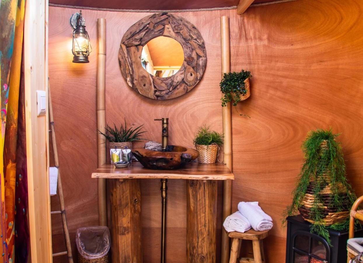 2 Cuori E 1 Yurta Glamping In Tuscany - Adults Only Asciano Kültér fotó
