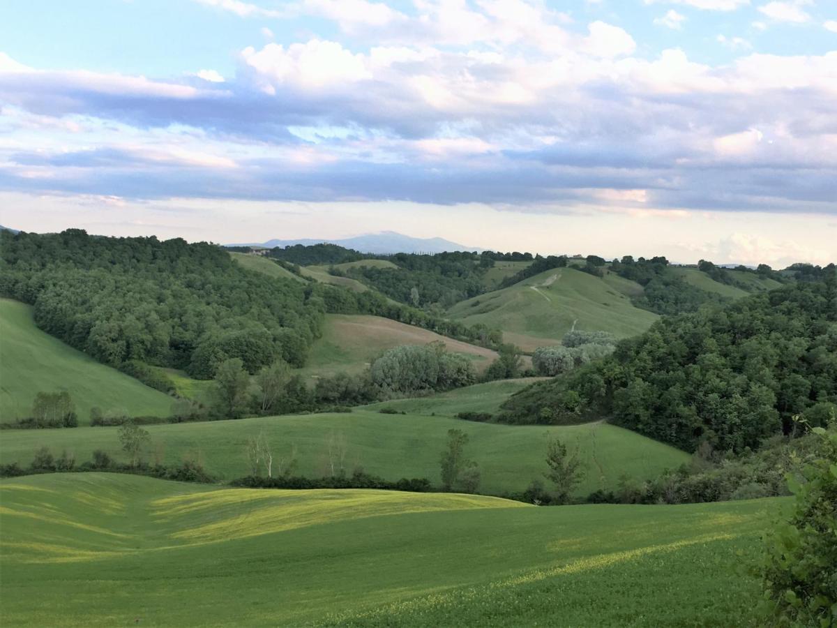 2 Cuori E 1 Yurta Glamping In Tuscany - Adults Only Asciano Kültér fotó