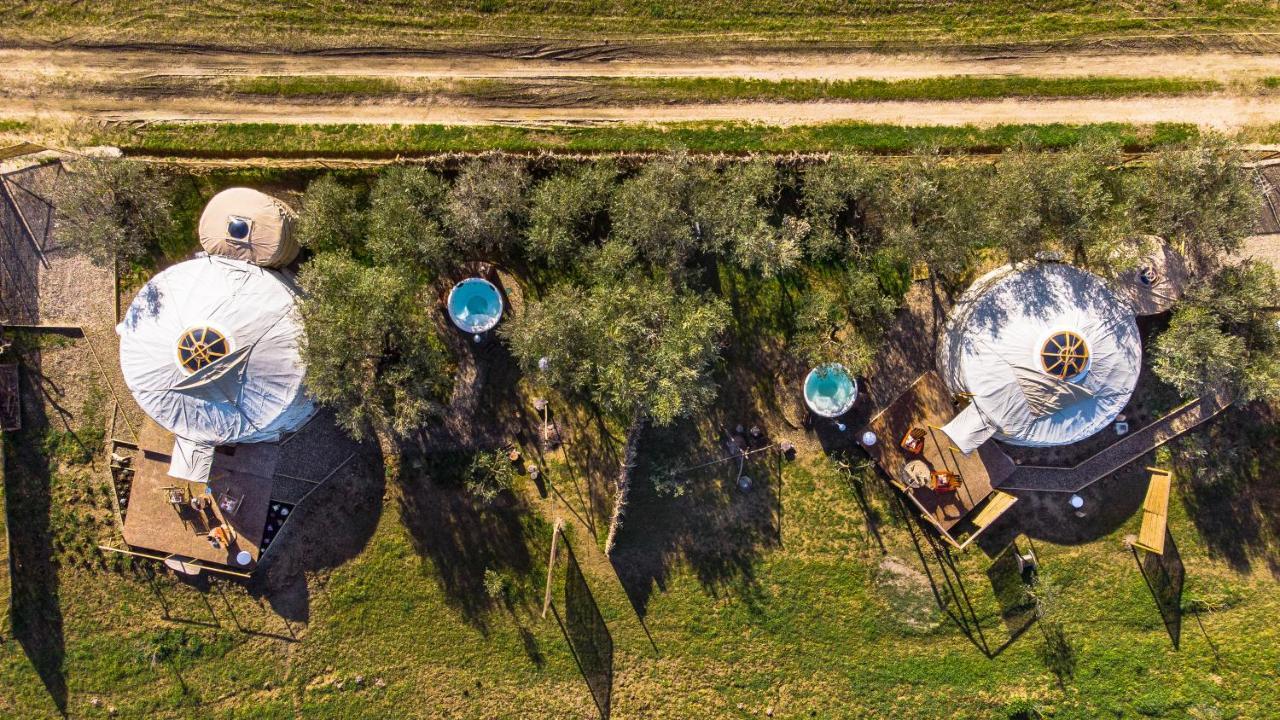 2 Cuori E 1 Yurta Glamping In Tuscany - Adults Only Asciano Kültér fotó